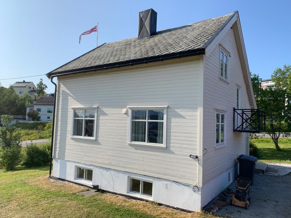 House In Central Finnsnes Kültér fotó